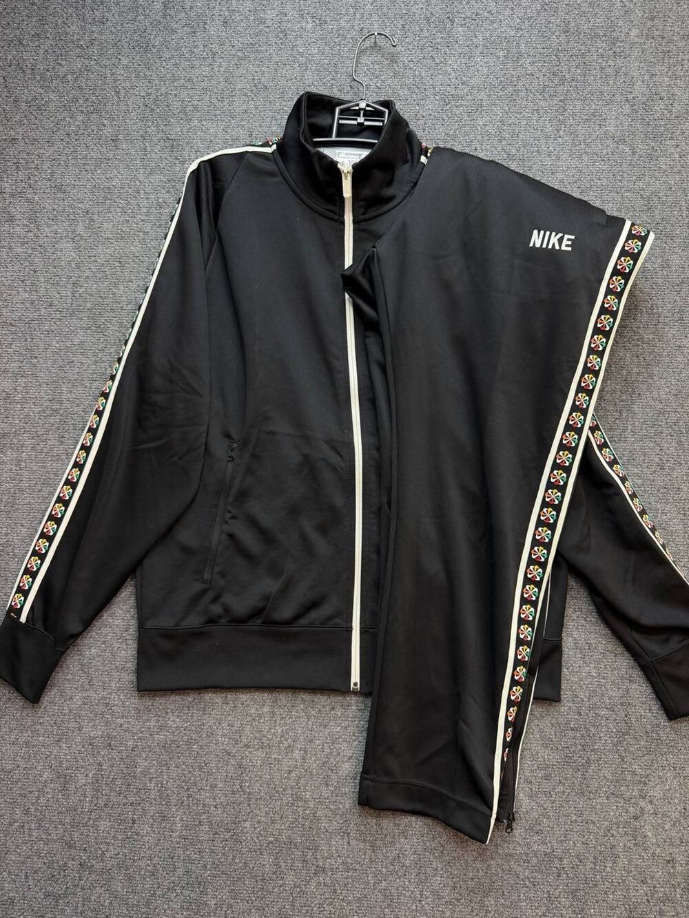 Nike Women's Track Suit Set Black Rainbow Tape Jacket Pants Size L